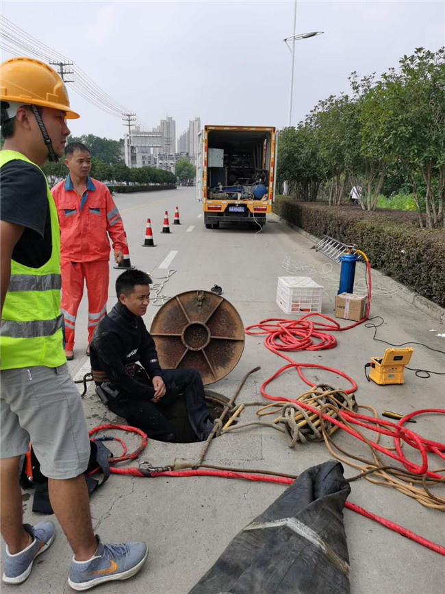 海沧翻衬法管道修复技术主要工序